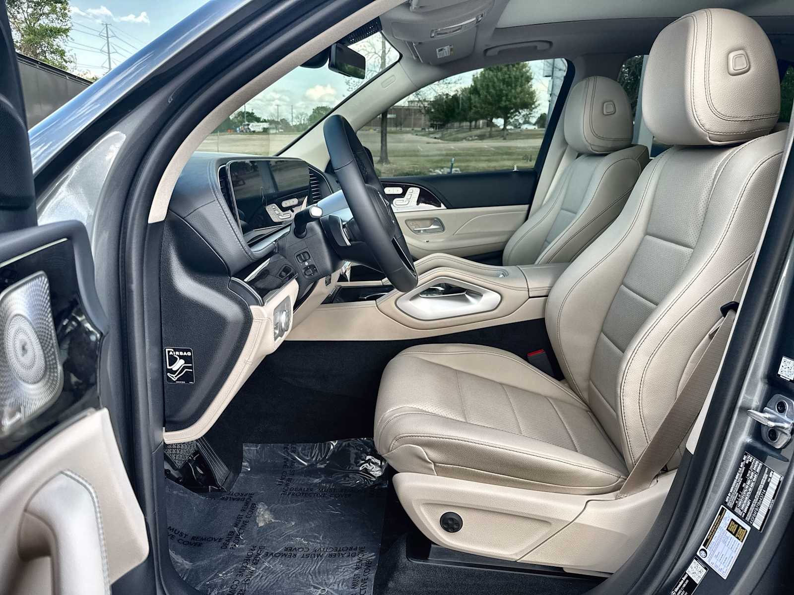 Thumbnail: 2026 Mercedes-Benz GLE - 2