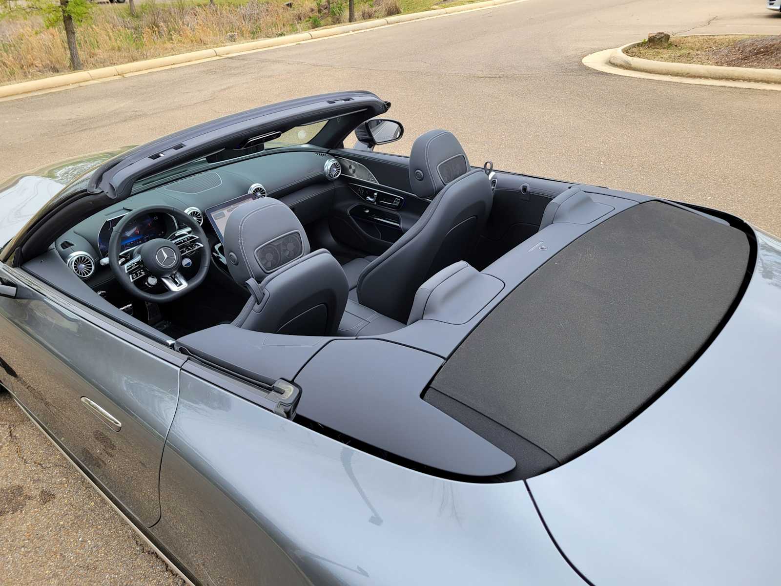 Thumbnail: 2025 Mercedes-Benz SL-Class - 7