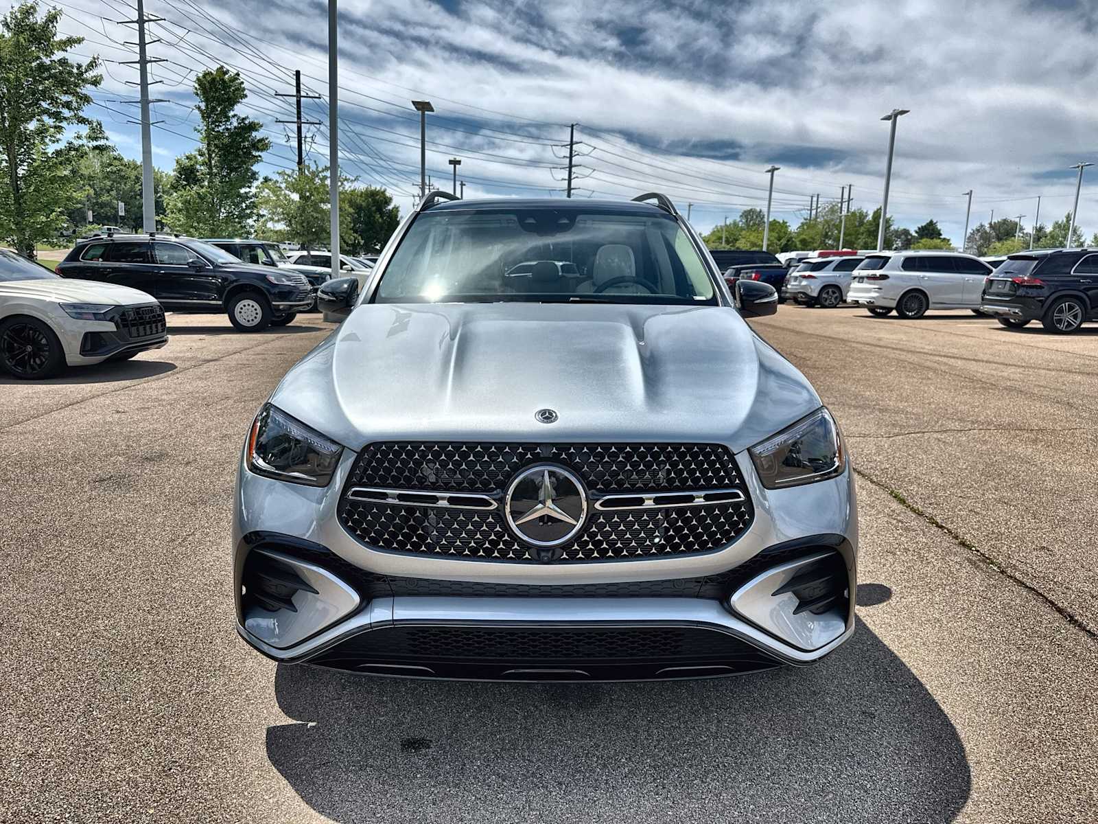 Thumbnail: 2026 Mercedes-Benz GLE - 12
