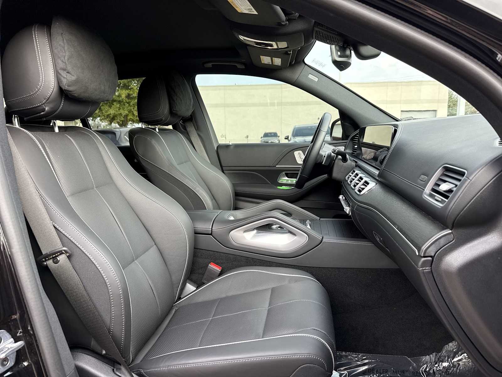 Thumbnail: 2026 Mercedes-Benz GLE - 20