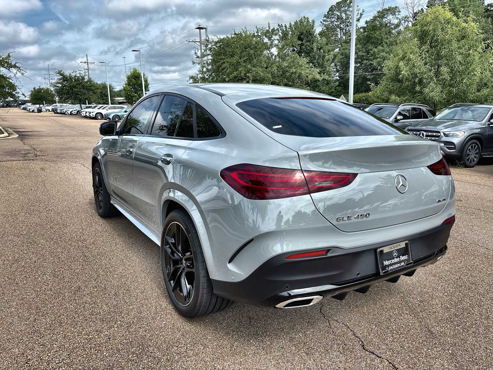 Thumbnail: 2026 Mercedes-Benz GLE - 6