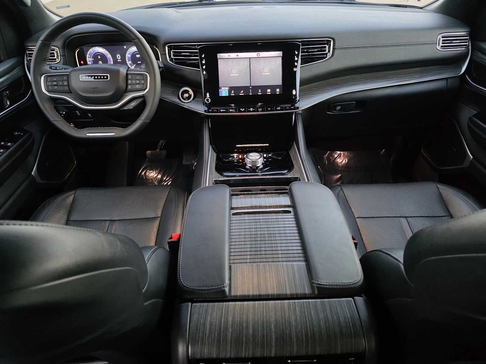 Thumbnail: 2024 Jeep Wagoneer - 8