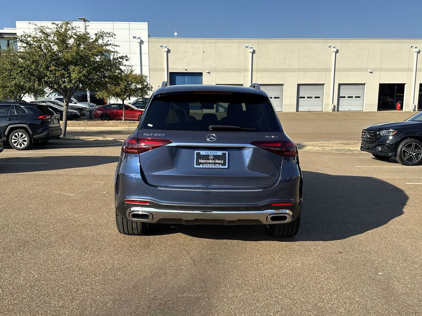 Thumbnail: 2026 Mercedes-Benz GLE - 5