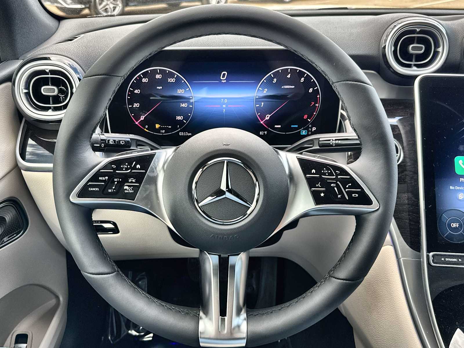 Thumbnail: 2026 Mercedes-Benz GLC - 21