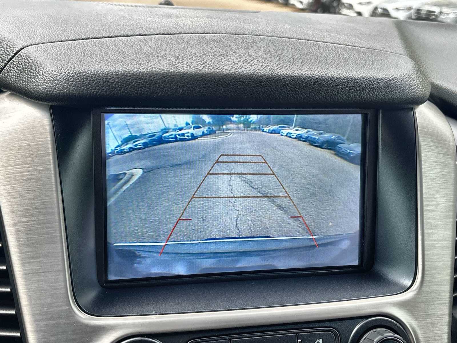 Thumbnail: 2019 GMC Yukon - 27