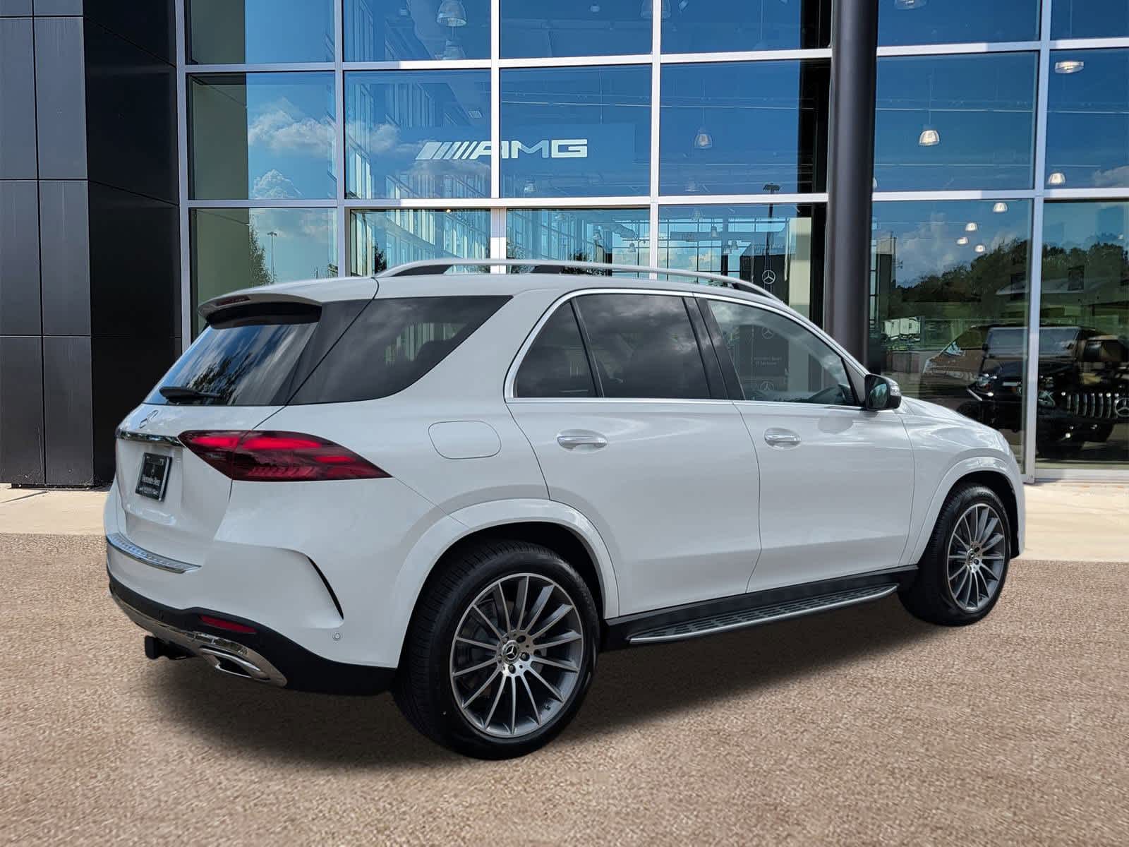 Thumbnail: 2026 Mercedes-Benz GLE - 6