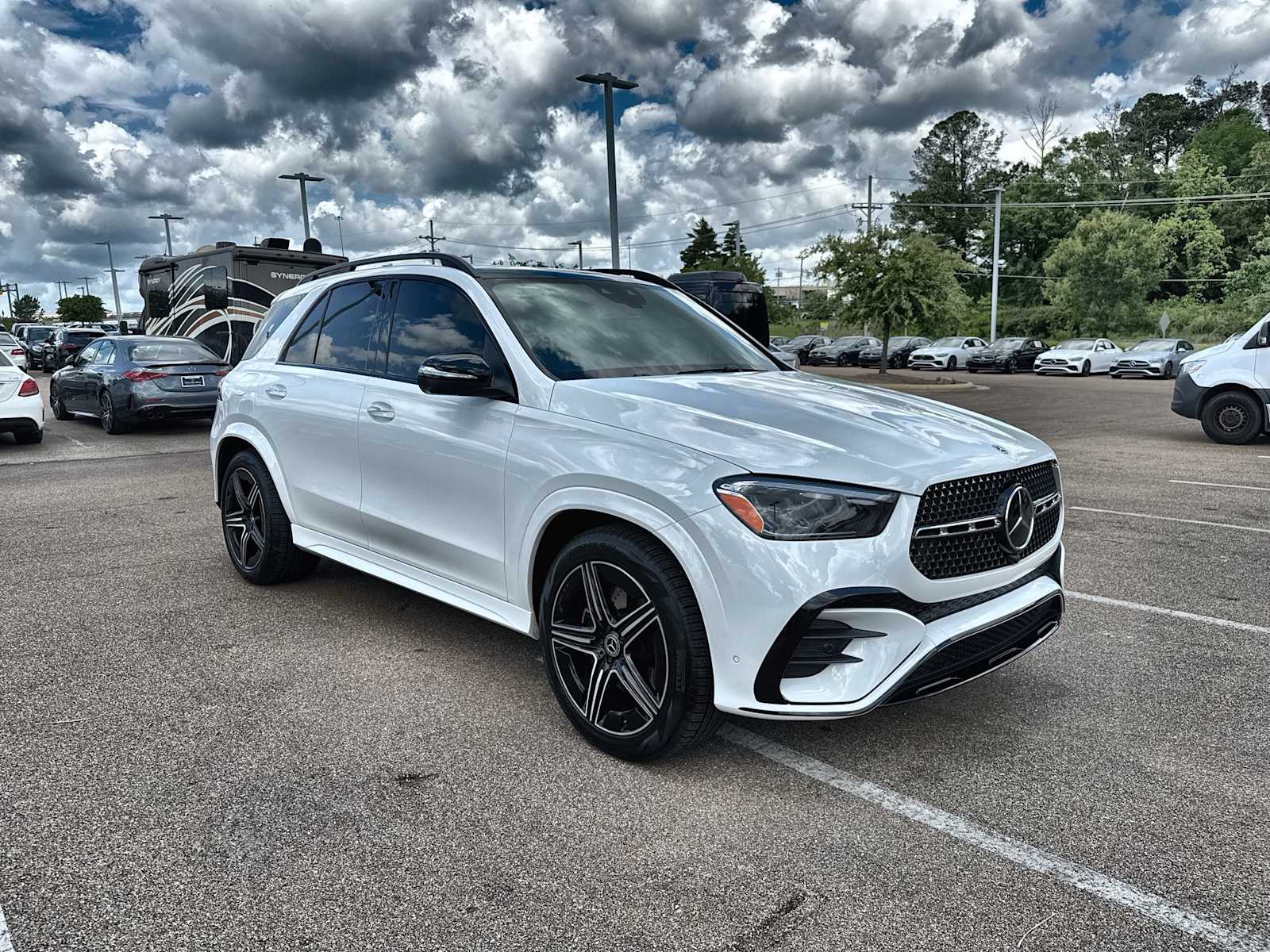 Thumbnail: 2026 Mercedes-Benz GLE - 11