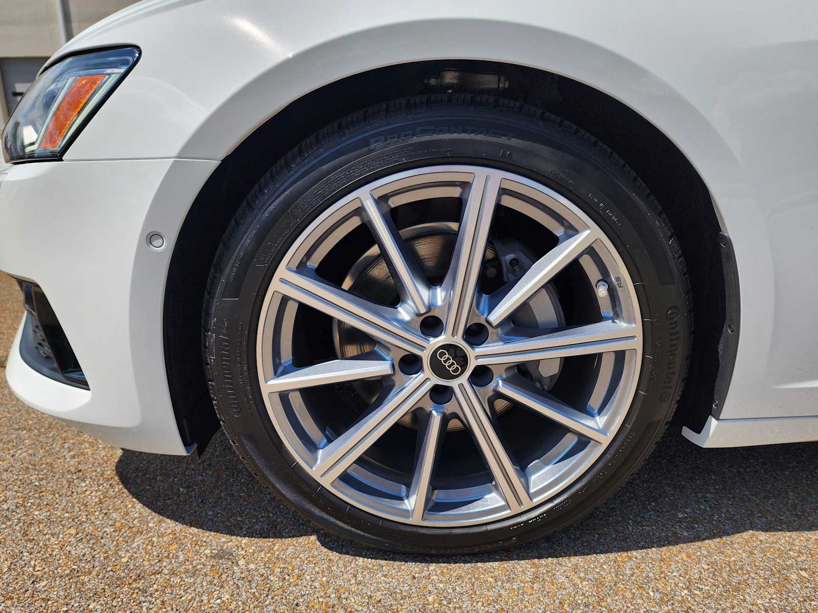 Thumbnail: 2025 Audi A6 - 24