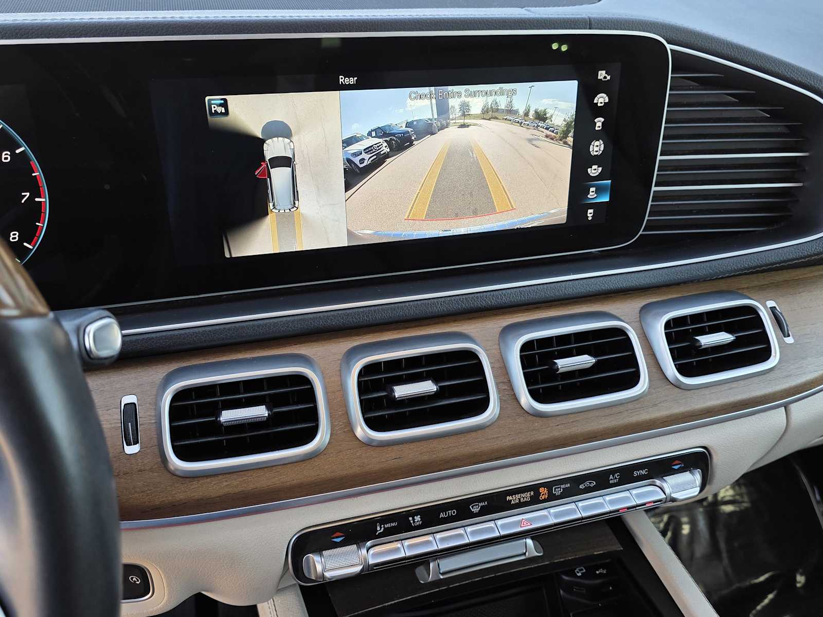 Thumbnail: 2022 Mercedes-Benz GLS - 9