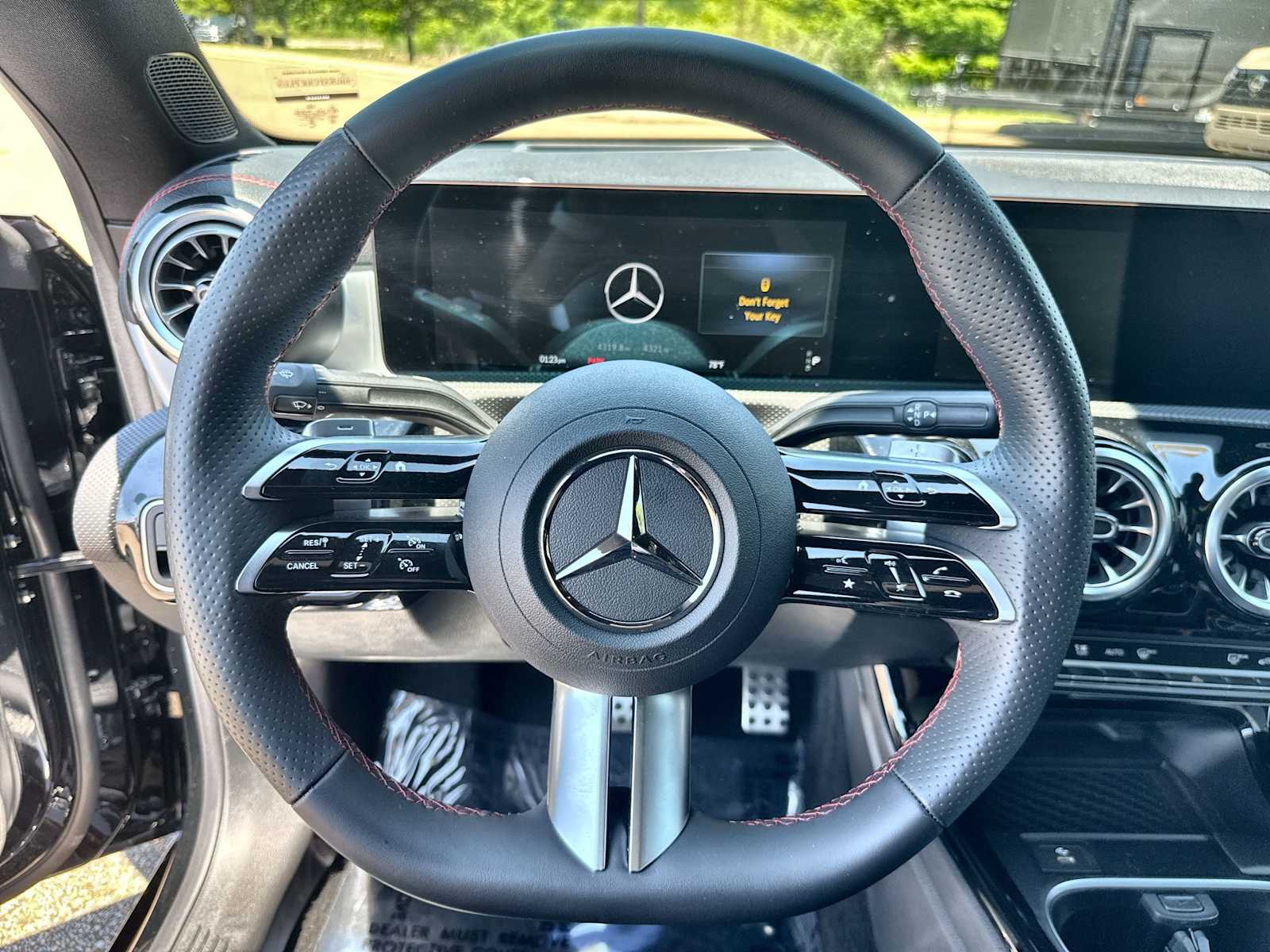 Thumbnail: 2026 Mercedes-Benz CLA - 21