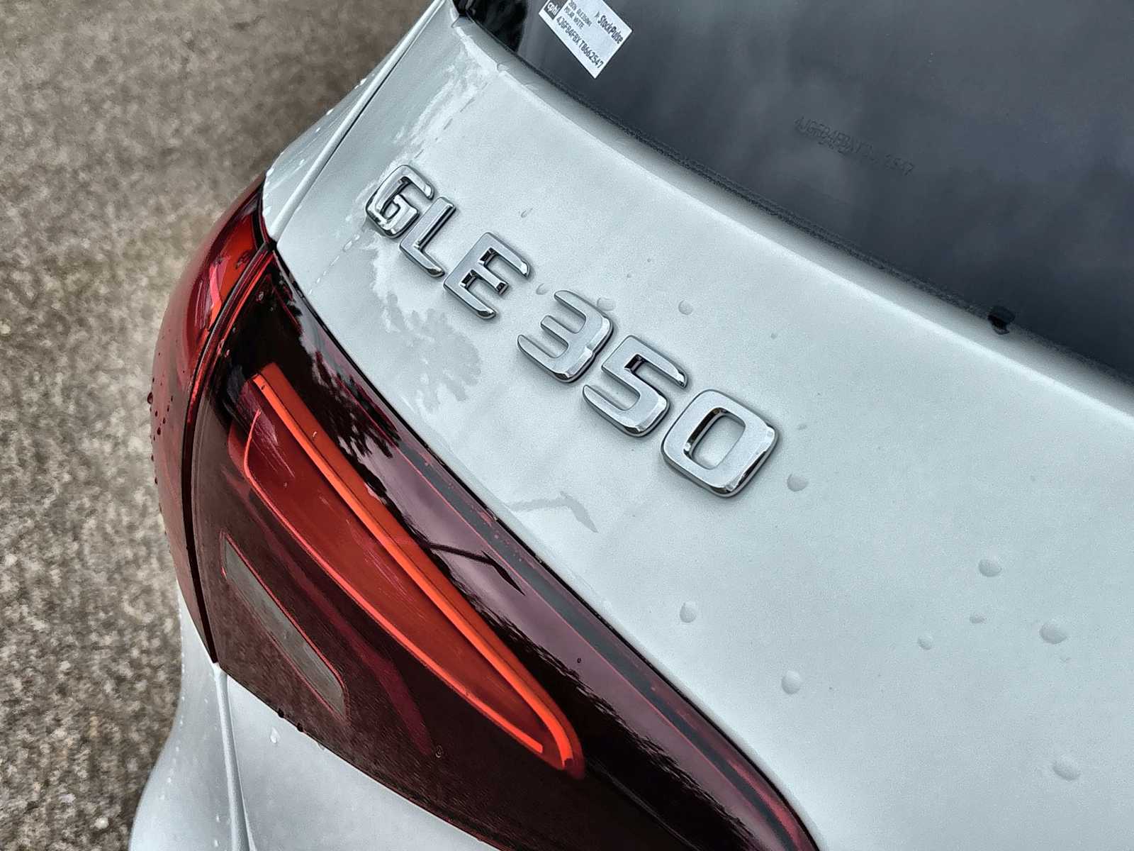 Thumbnail: 2026 Mercedes-Benz GLE - 15