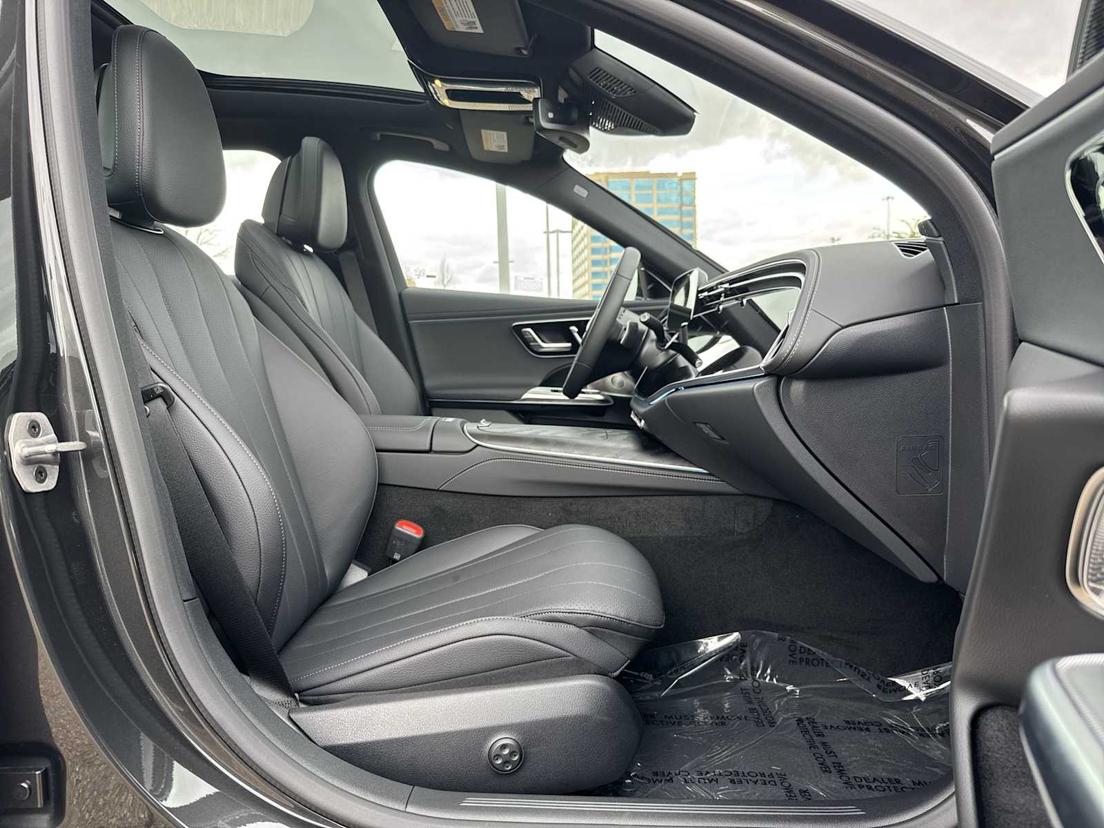 Thumbnail: 2026 Mercedes-Benz E-Class - 20