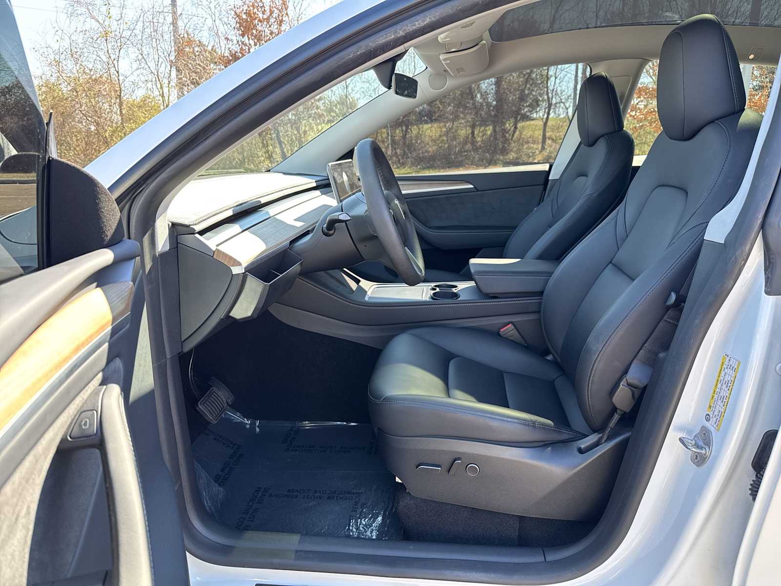 Thumbnail: 2024 Tesla Model Y - 2