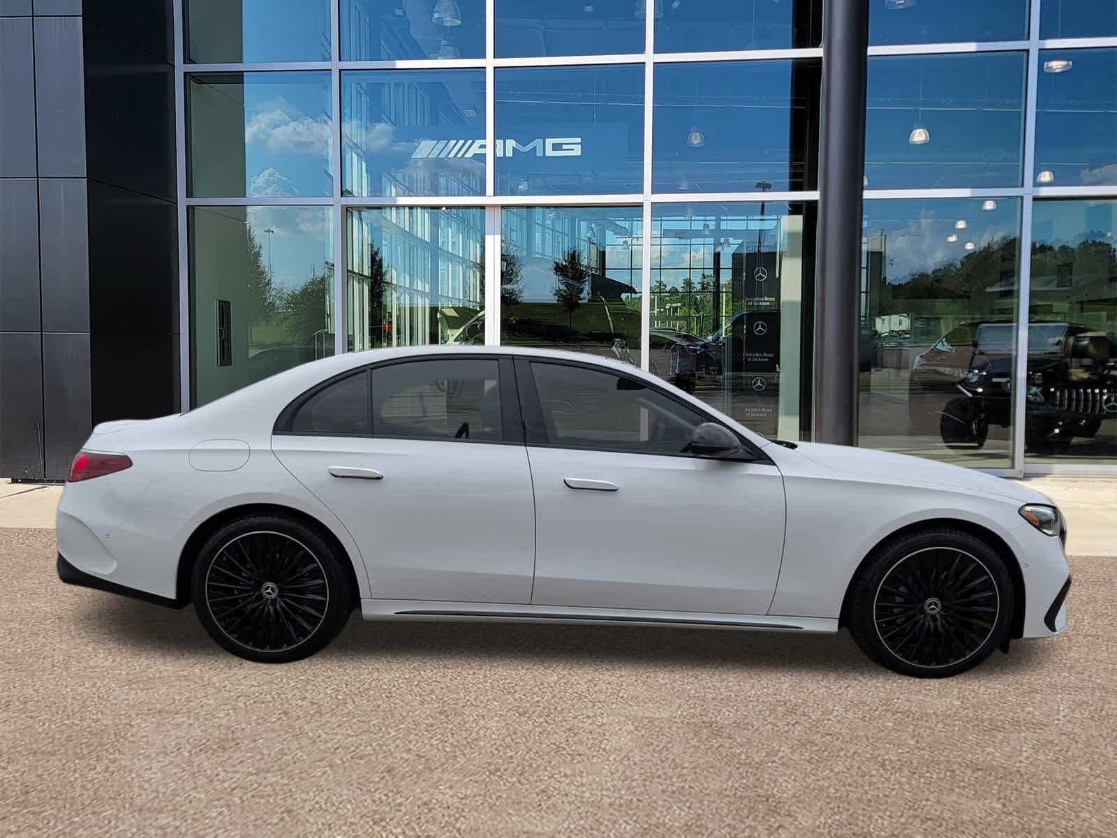 Thumbnail: 2024 Mercedes-Benz E-Class - 4