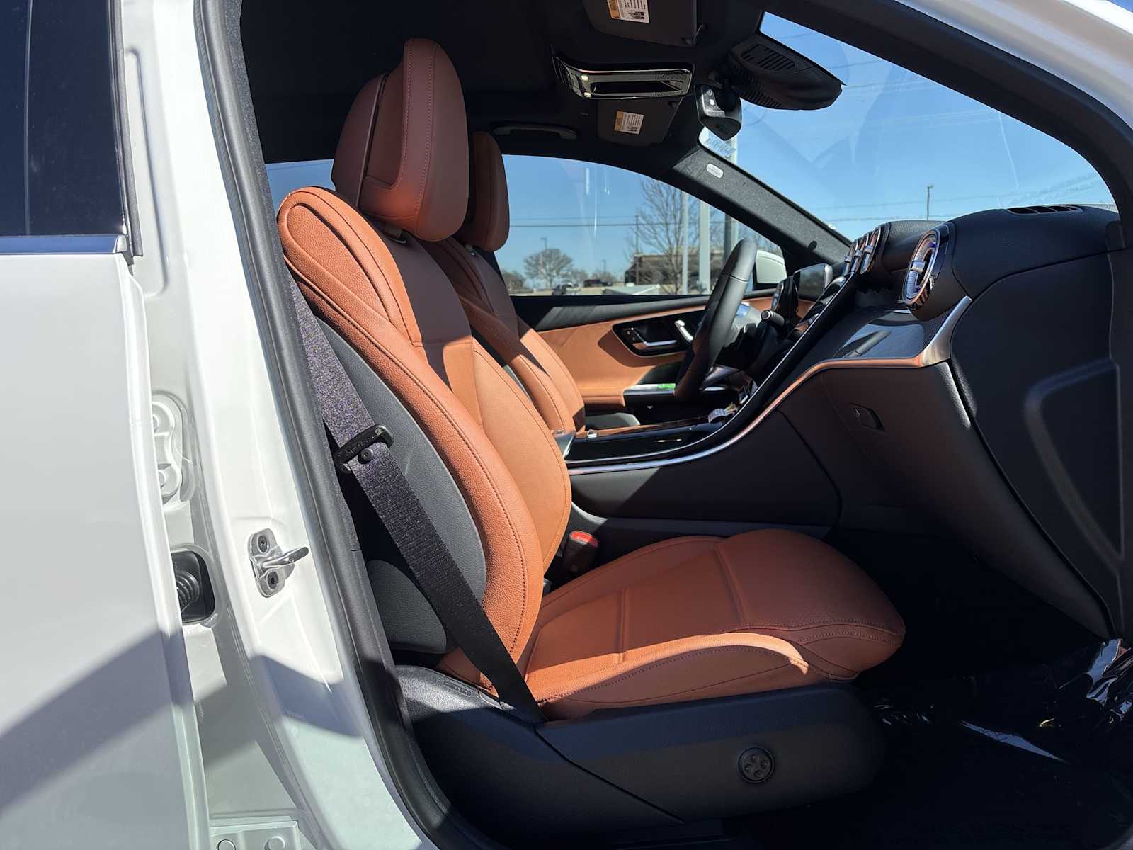 Thumbnail: 2026 Mercedes-Benz GLC - 20