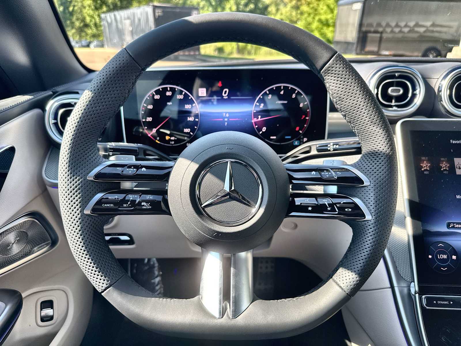 Thumbnail: 2026 Mercedes-Benz CLE - 20