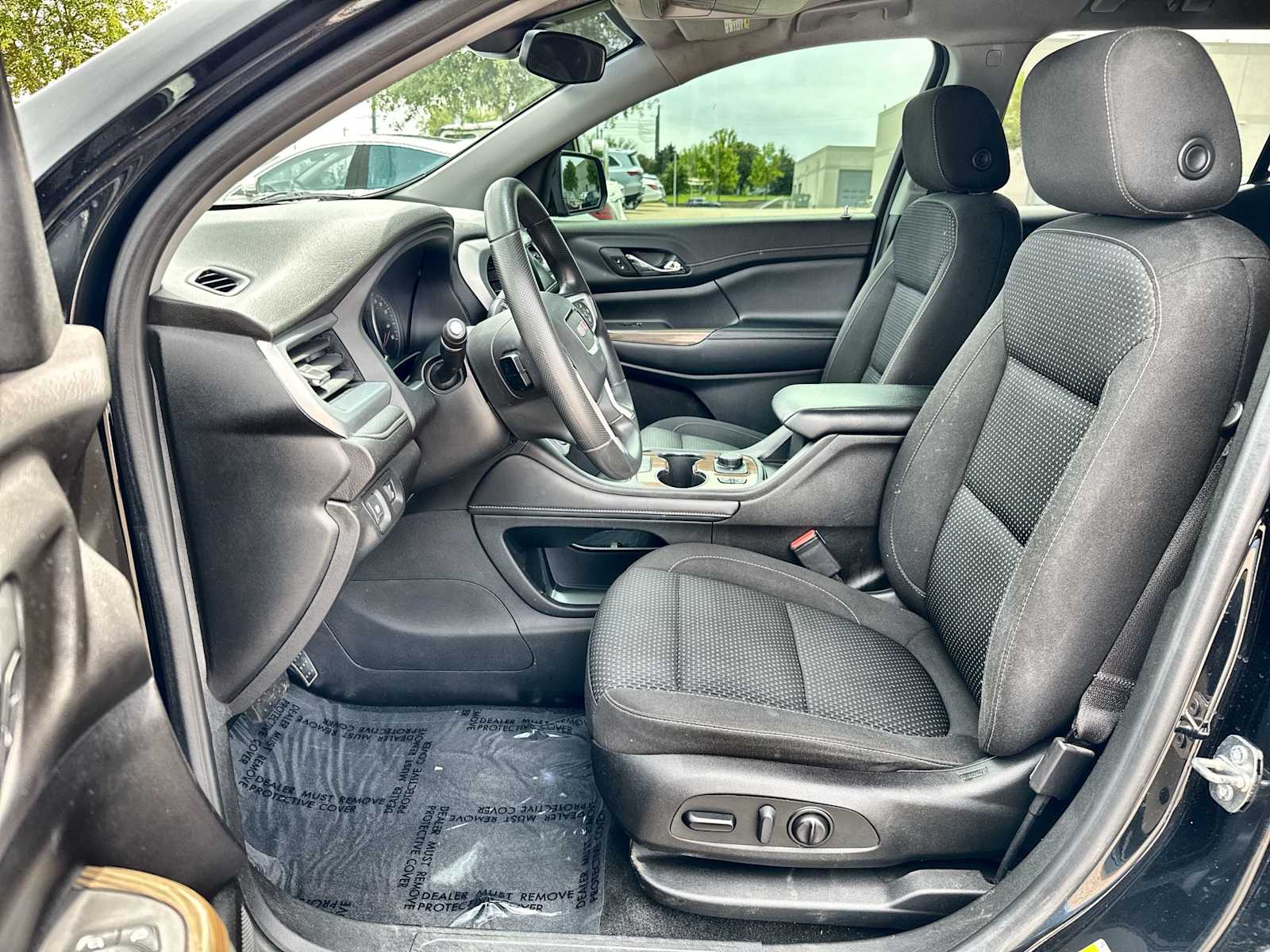Thumbnail: 2022 GMC Acadia - 2
