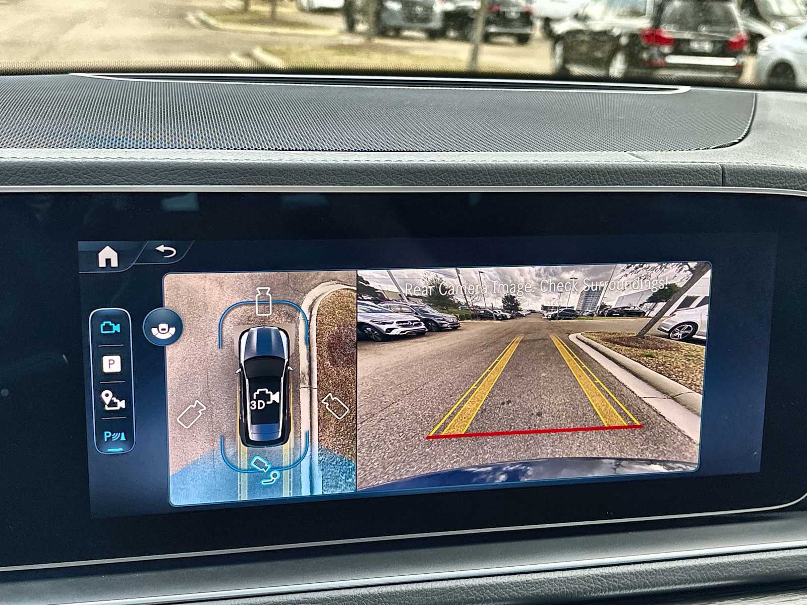 Thumbnail: 2026 Mercedes-Benz GLE - 27