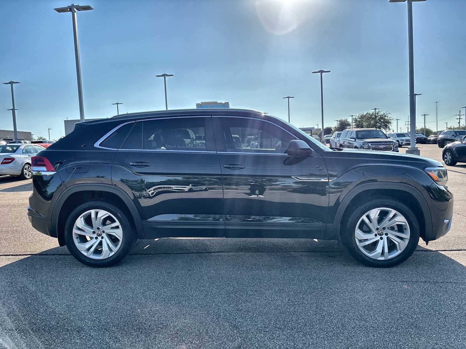 Thumbnail: 2021 Volkswagen Atlas - 10