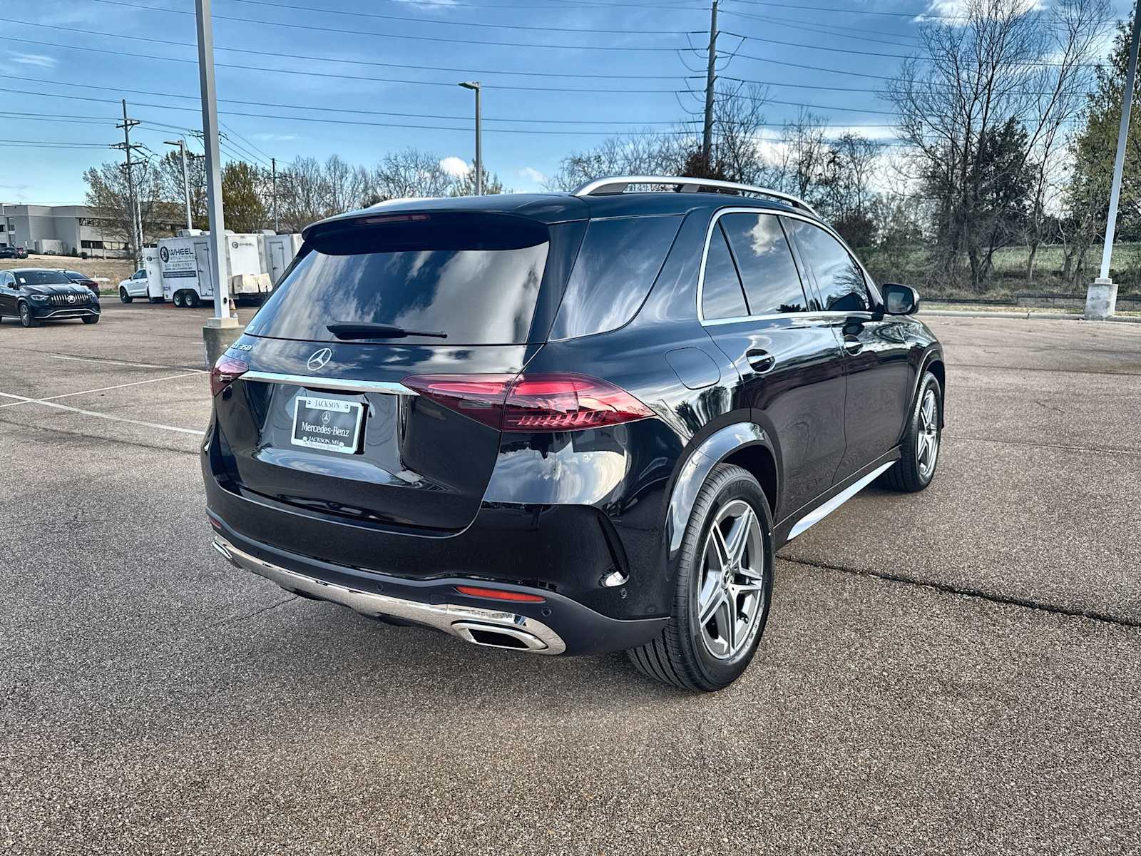 Thumbnail: 2026 Mercedes-Benz GLE - 8