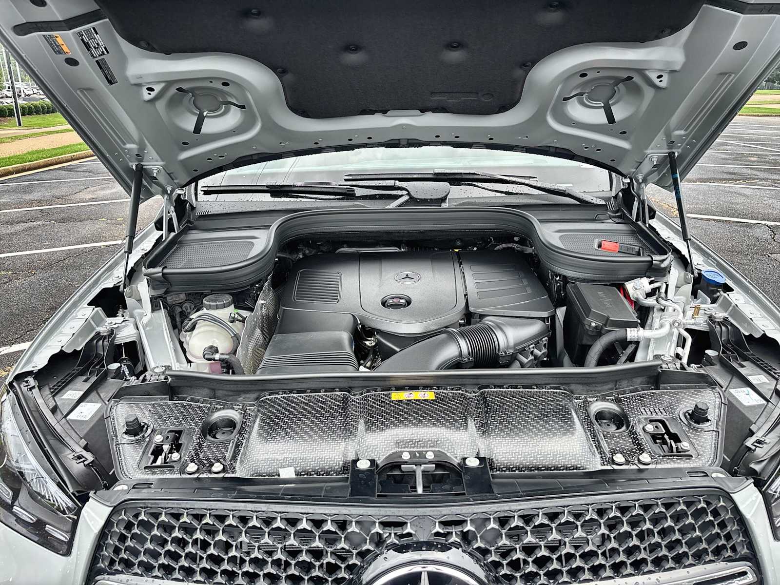 Thumbnail: 2026 Mercedes-Benz GLE - 13