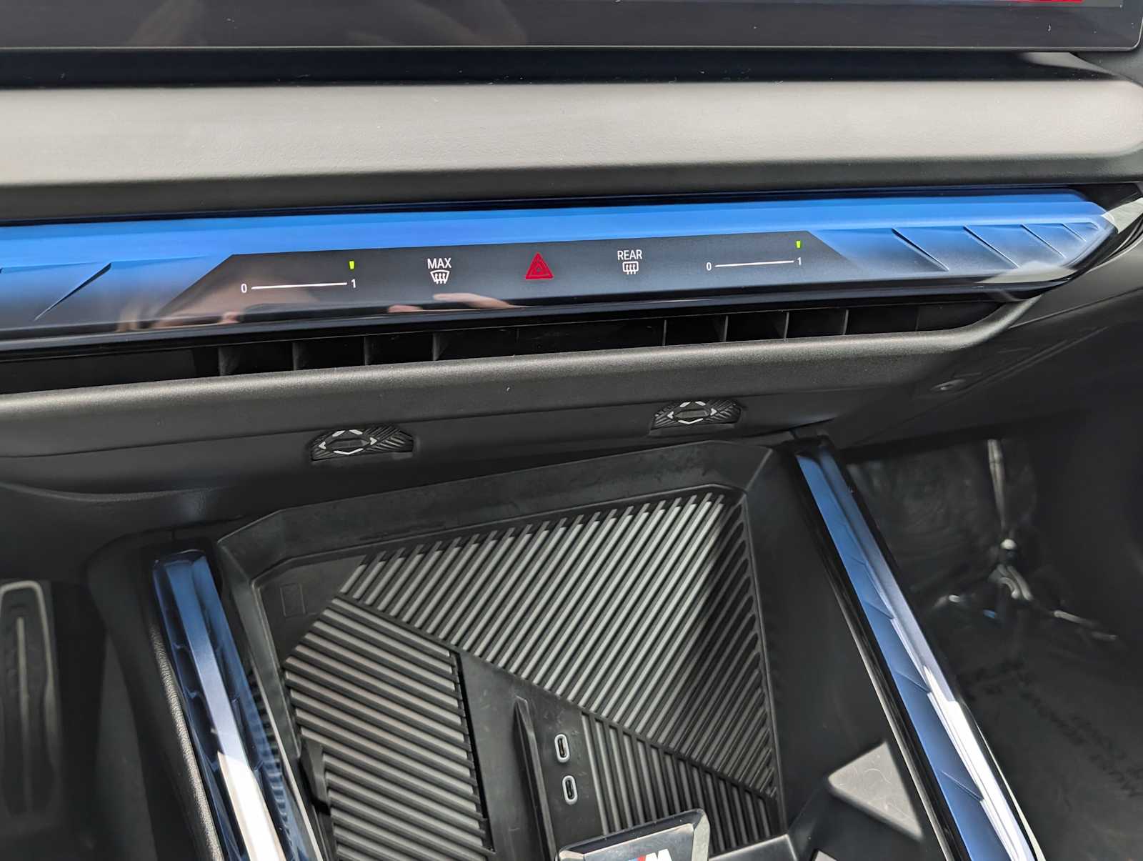 Thumbnail: 2025 BMW X3 - 17