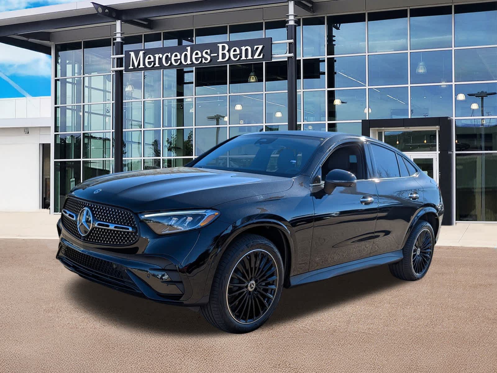 2026 Mercedes-Benz GLC Coupe GLC 300's photo