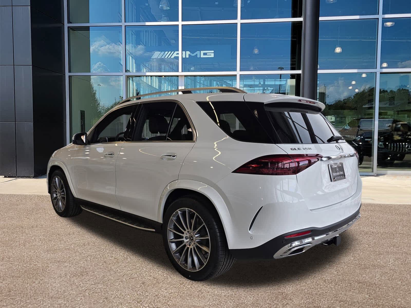 Thumbnail: 2026 Mercedes-Benz GLE - 5