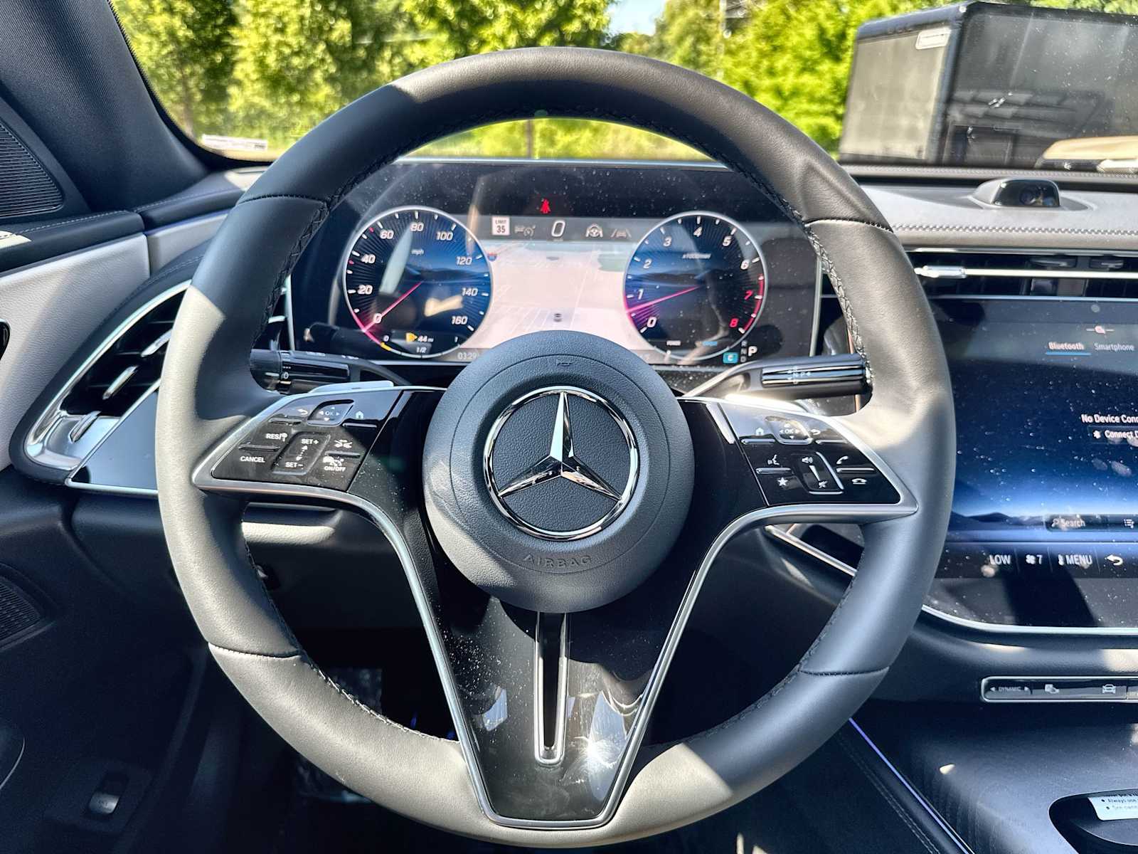 Thumbnail: 2026 Mercedes-Benz E-Class - 21
