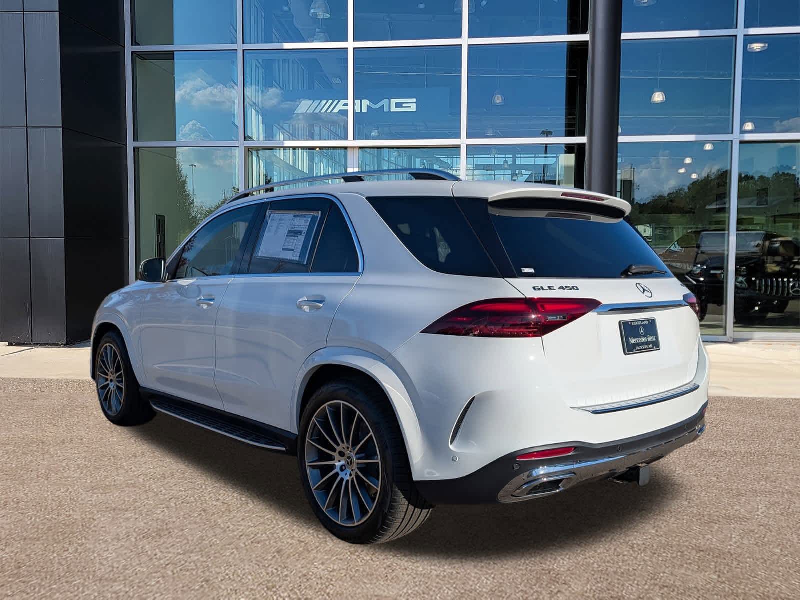 Thumbnail: 2026 Mercedes-Benz GLE - 5