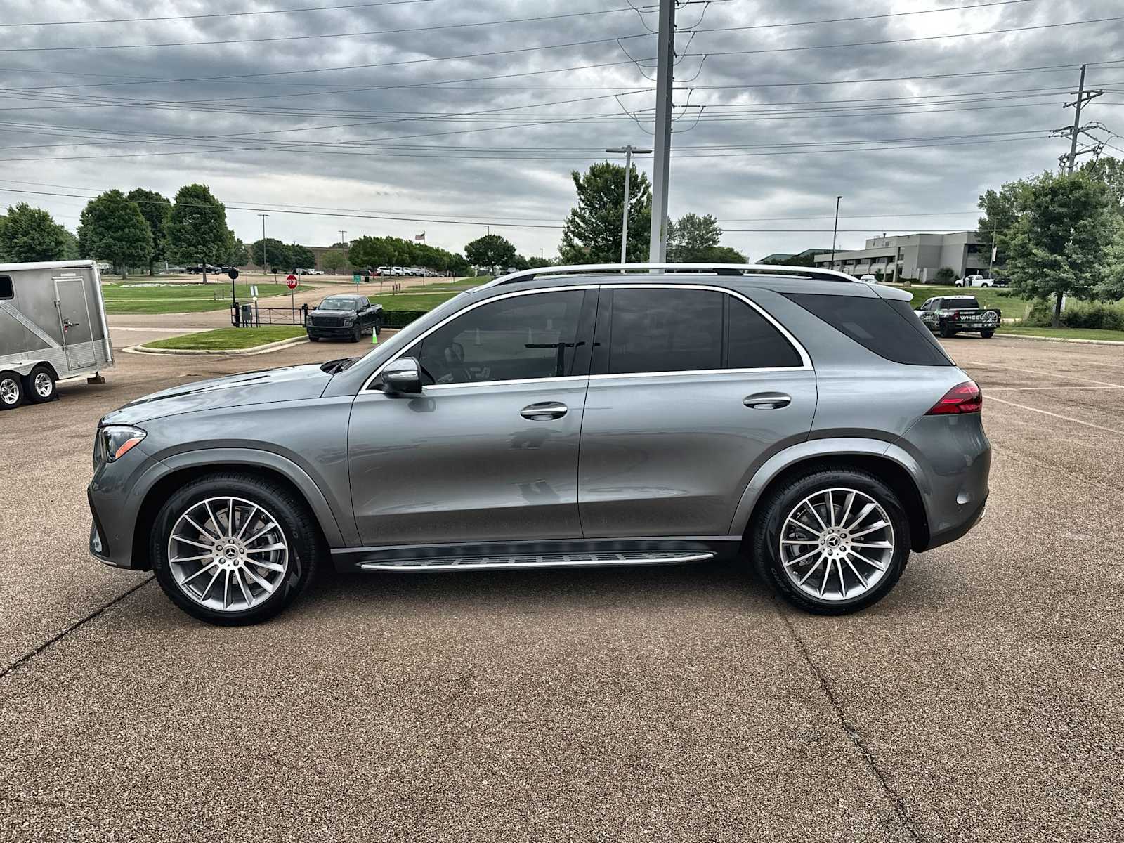 Thumbnail: 2026 Mercedes-Benz GLE - 5