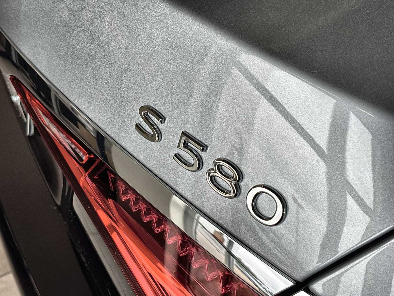 Thumbnail: 2026 Mercedes-Benz S-Class - 15