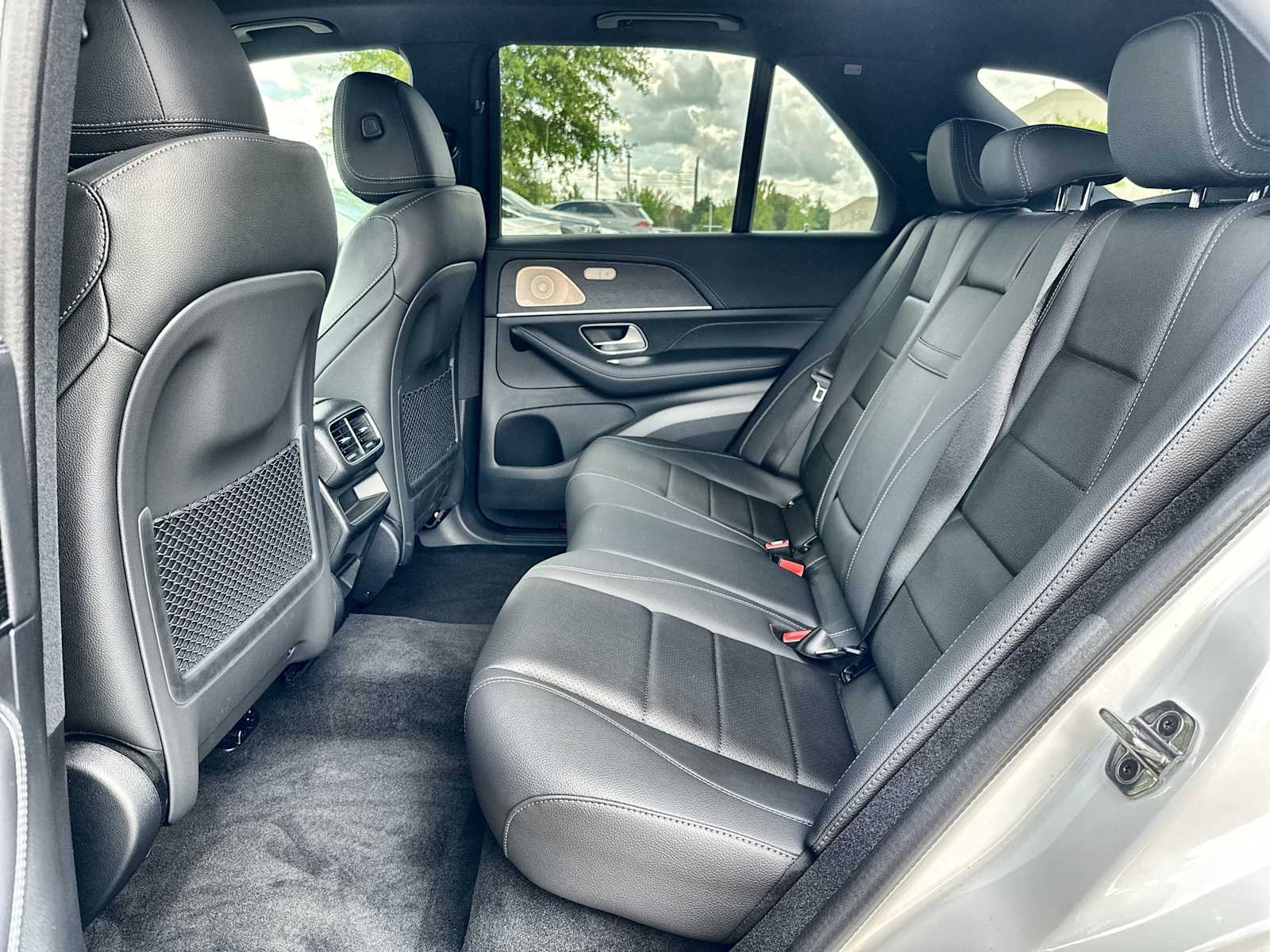 Thumbnail: 2026 Mercedes-Benz GLE - 4