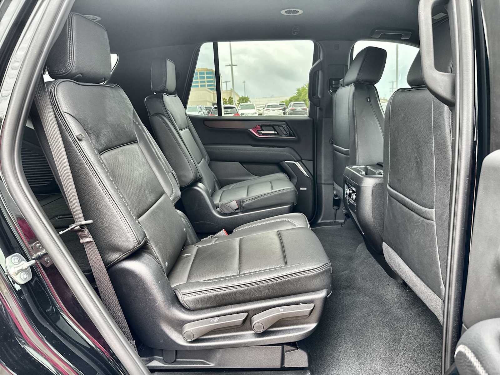 Thumbnail: 2025 GMC Yukon - 19