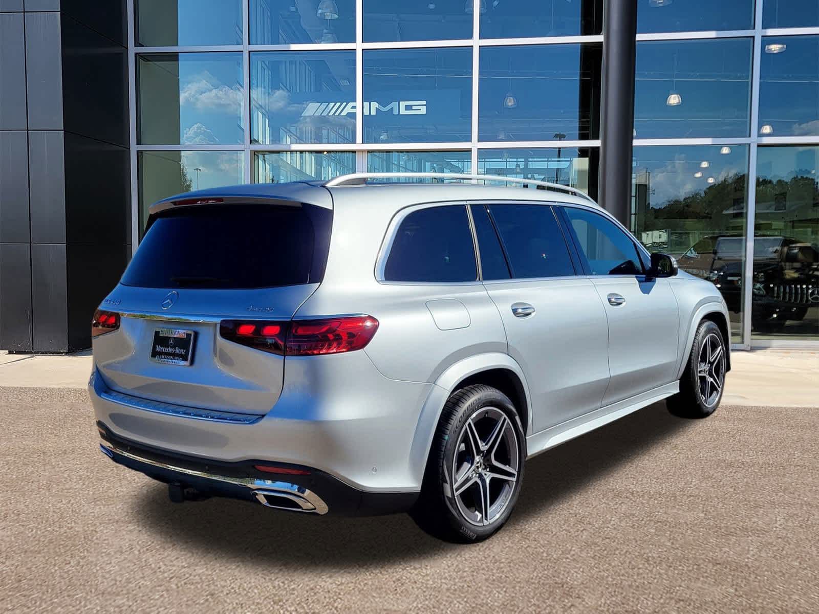Thumbnail: 2025 Mercedes-Benz GLS - 27