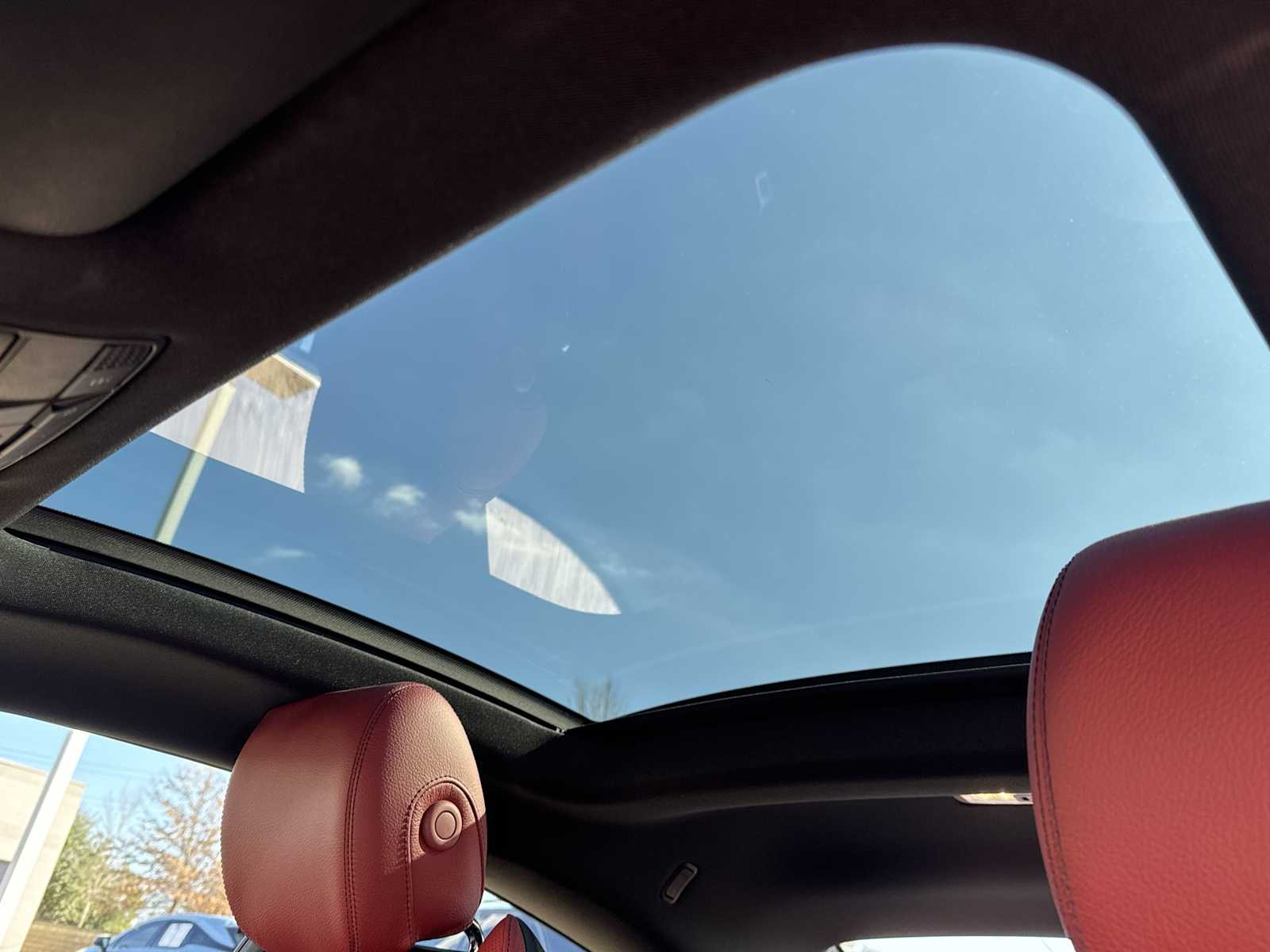 Thumbnail: 2022 Mercedes-Benz C-Class - 25