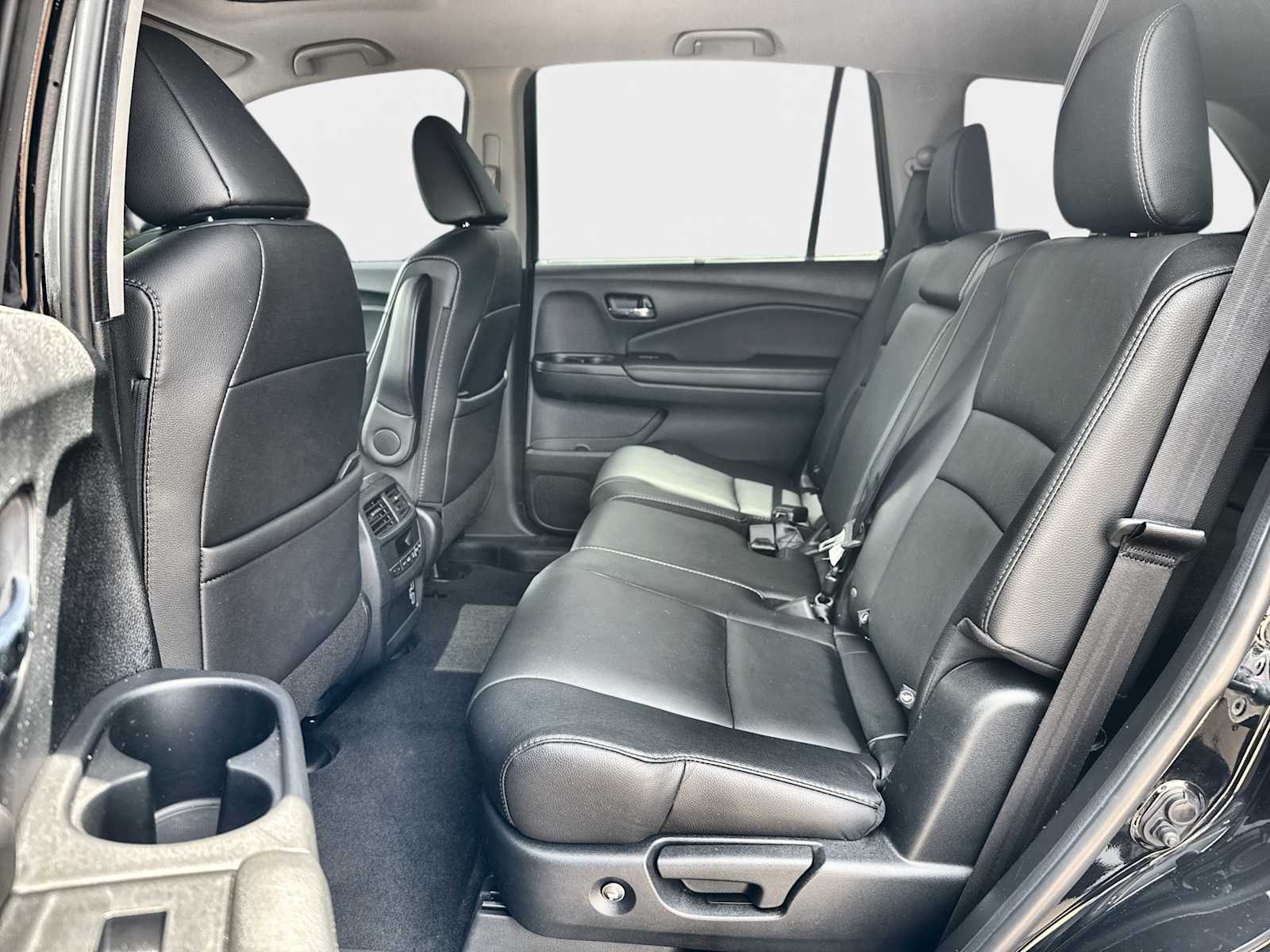 Thumbnail: 2021 Honda Pilot - 11