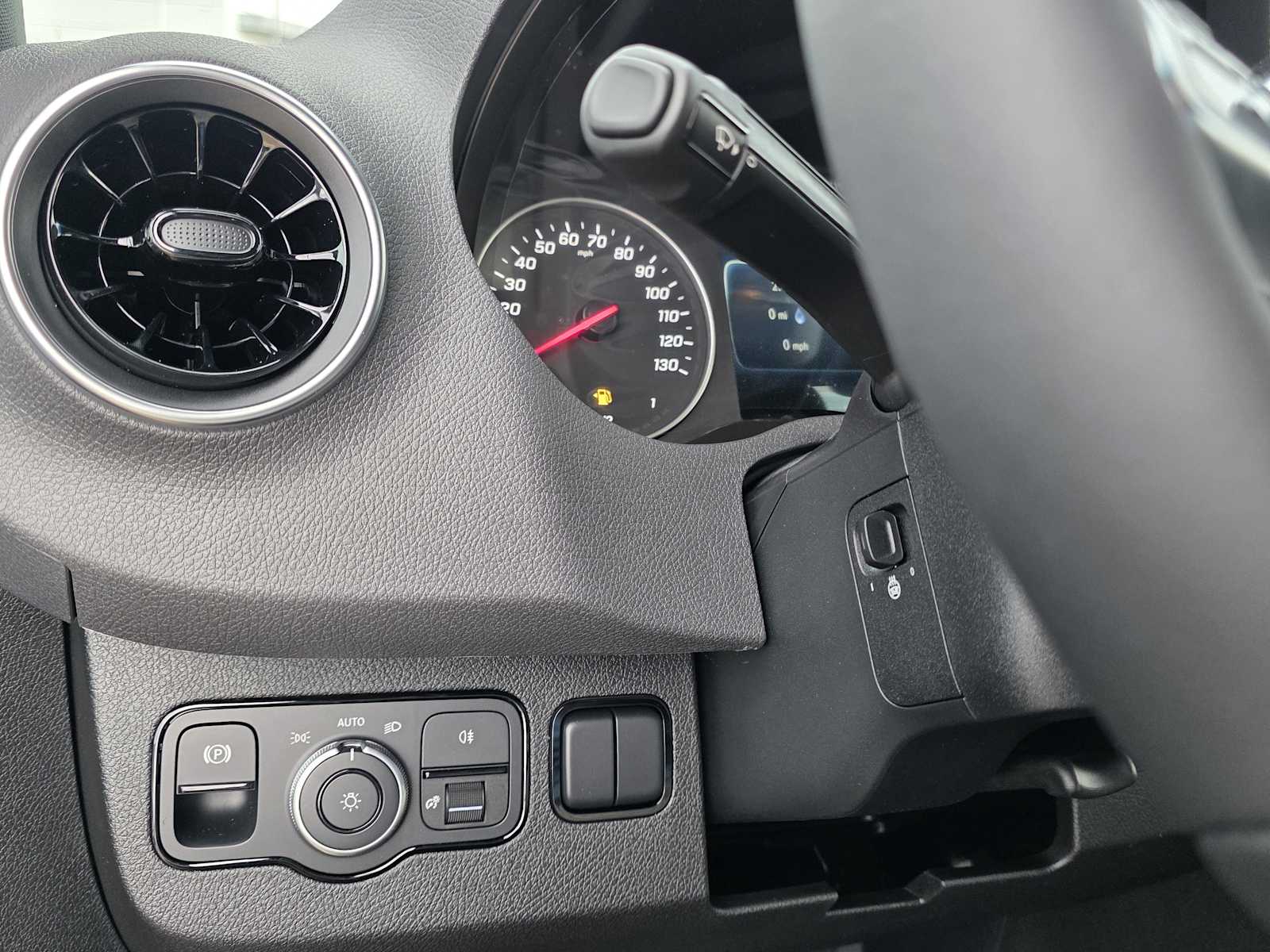 Thumbnail: 2026 Mercedes-Benz Sprinter - 22