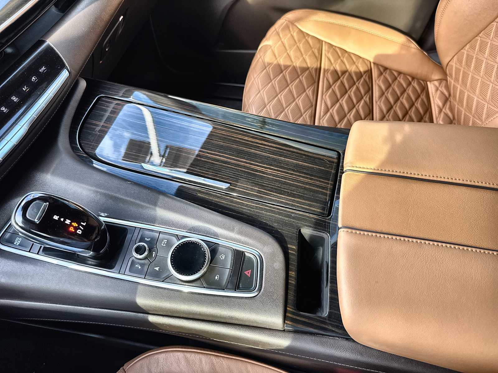 Thumbnail: 2023 Cadillac Escalade - 22
