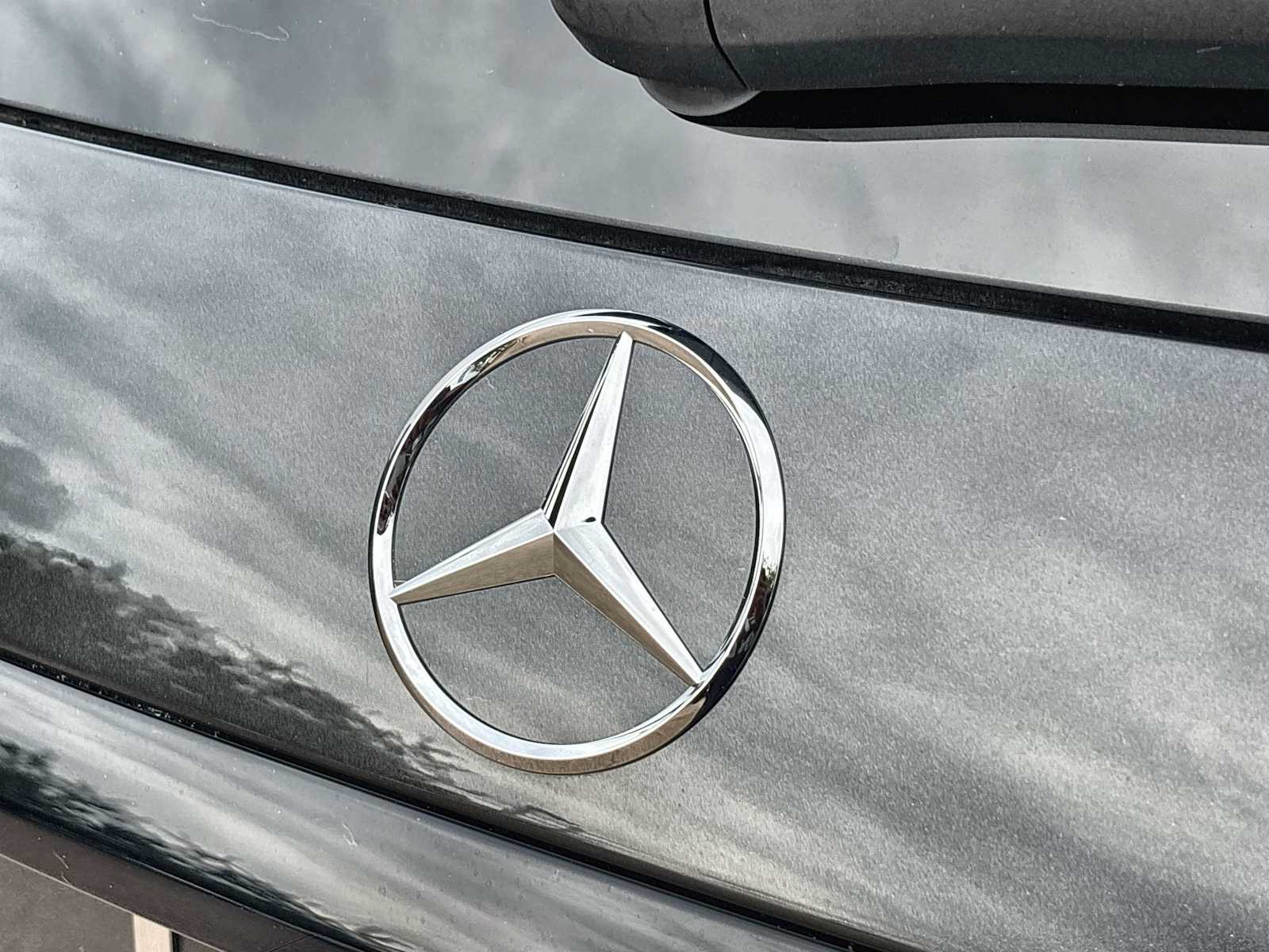 Thumbnail: 2026 Mercedes-Benz GLC - 16