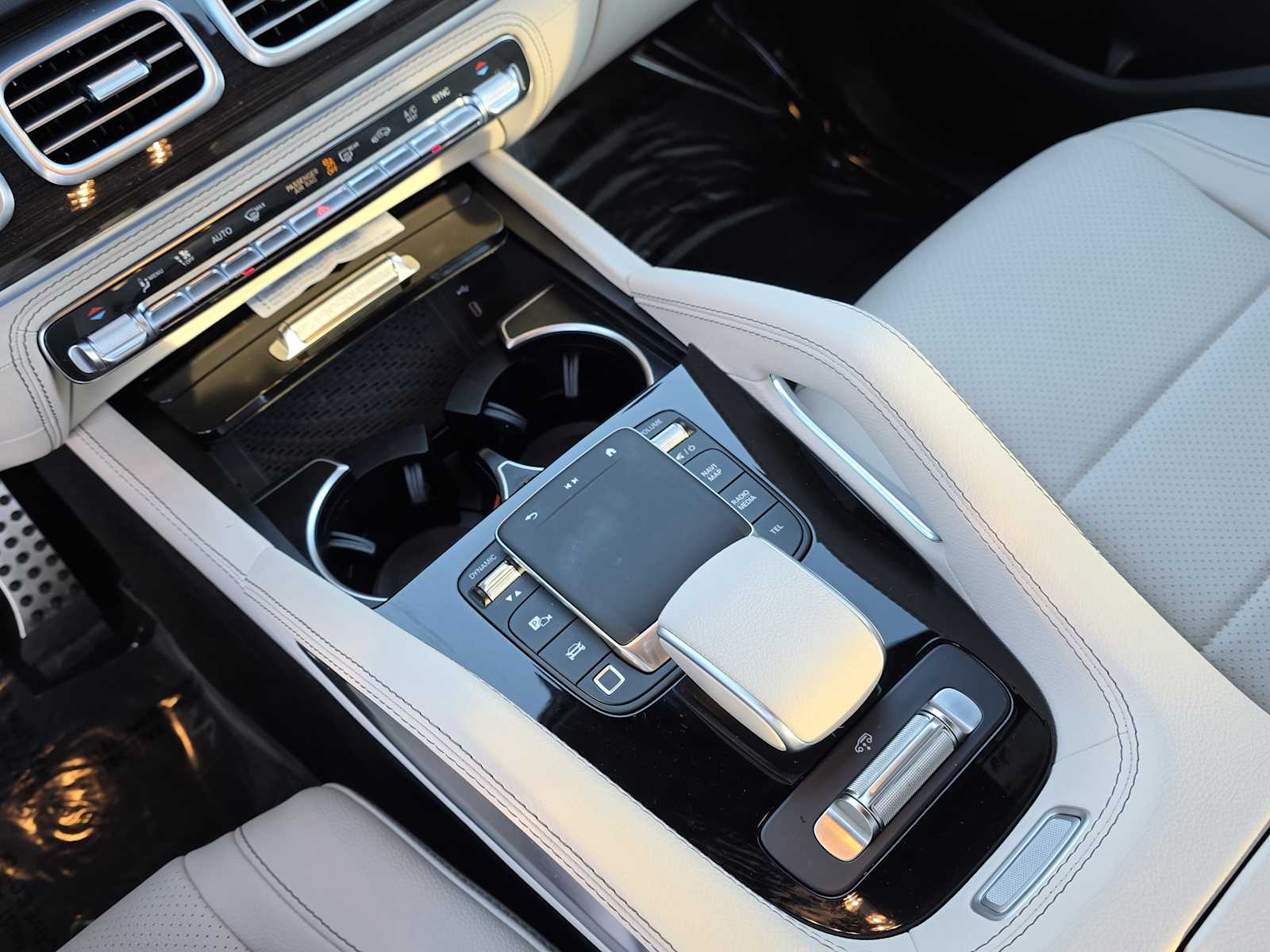 Thumbnail: 2025 Mercedes-Benz GLS - 19