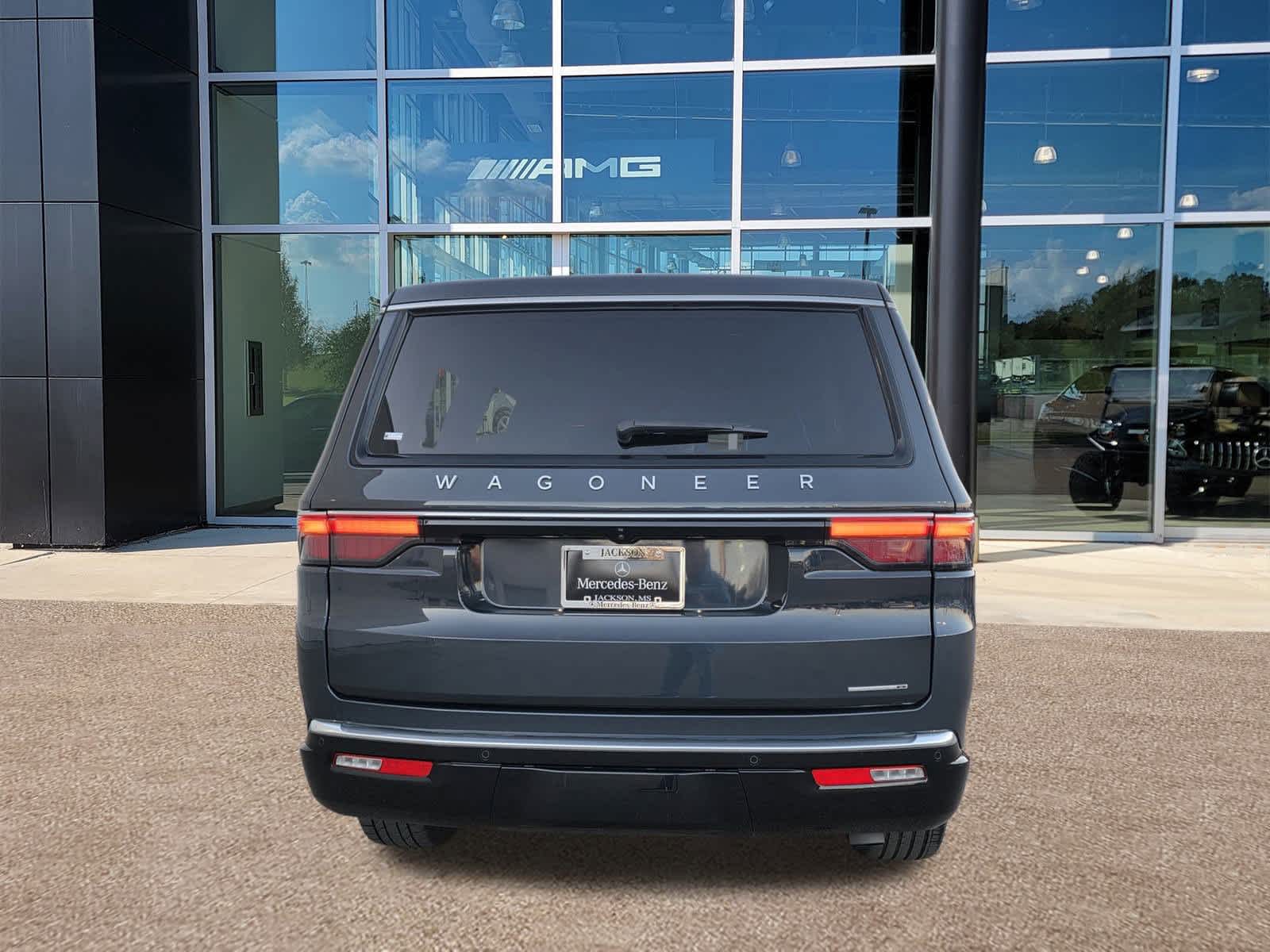 Thumbnail: 2024 Jeep Wagoneer - 6