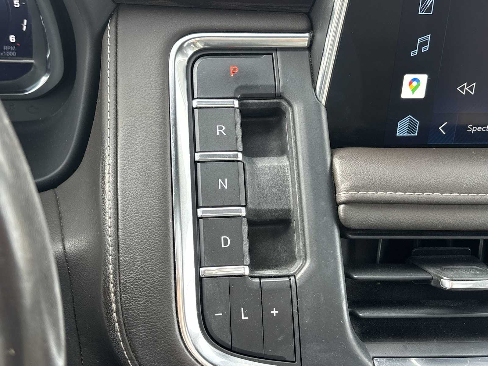 Thumbnail: 2022 Chevrolet Tahoe - 24