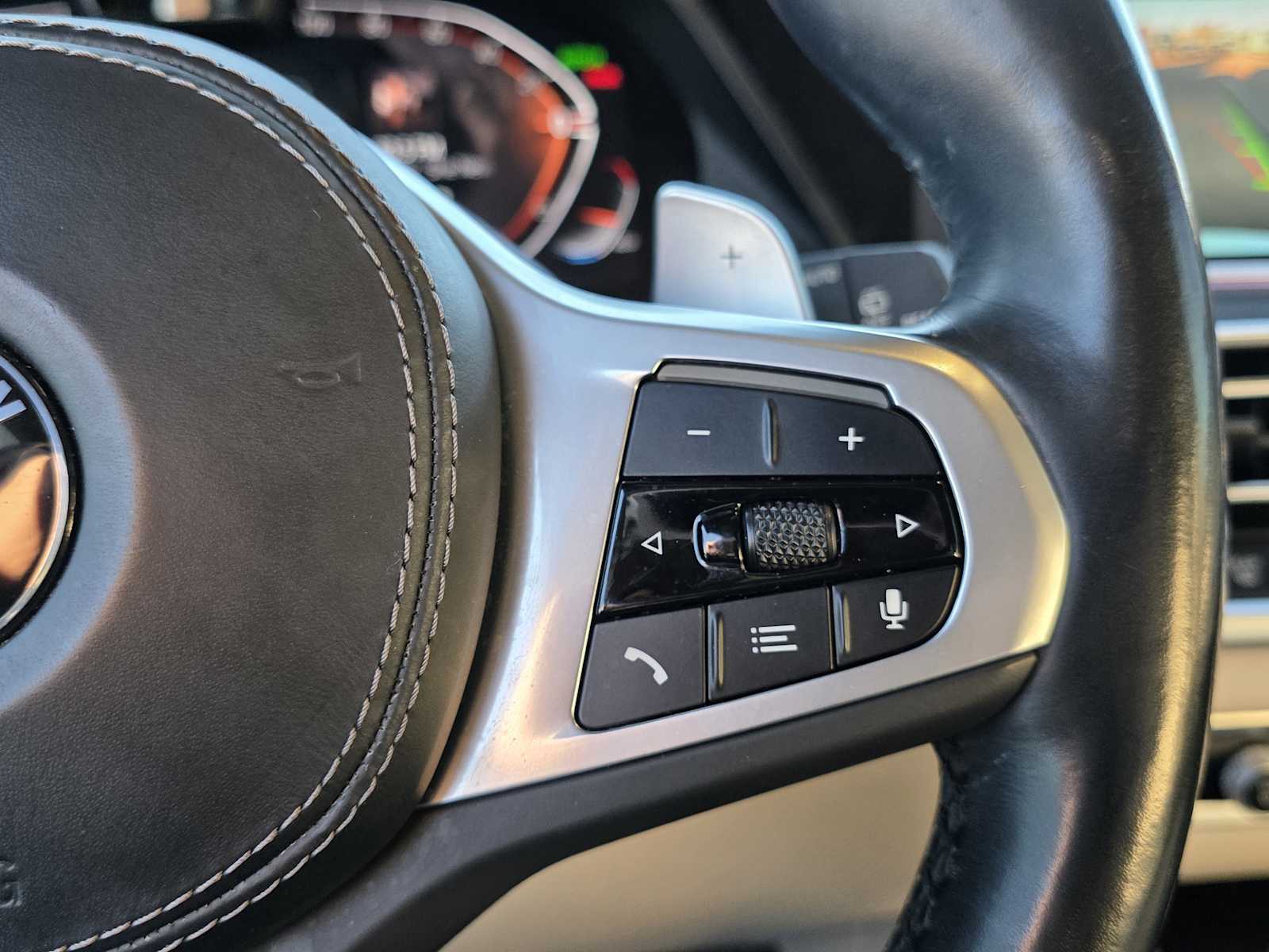 Thumbnail: 2022 BMW X5 - 22