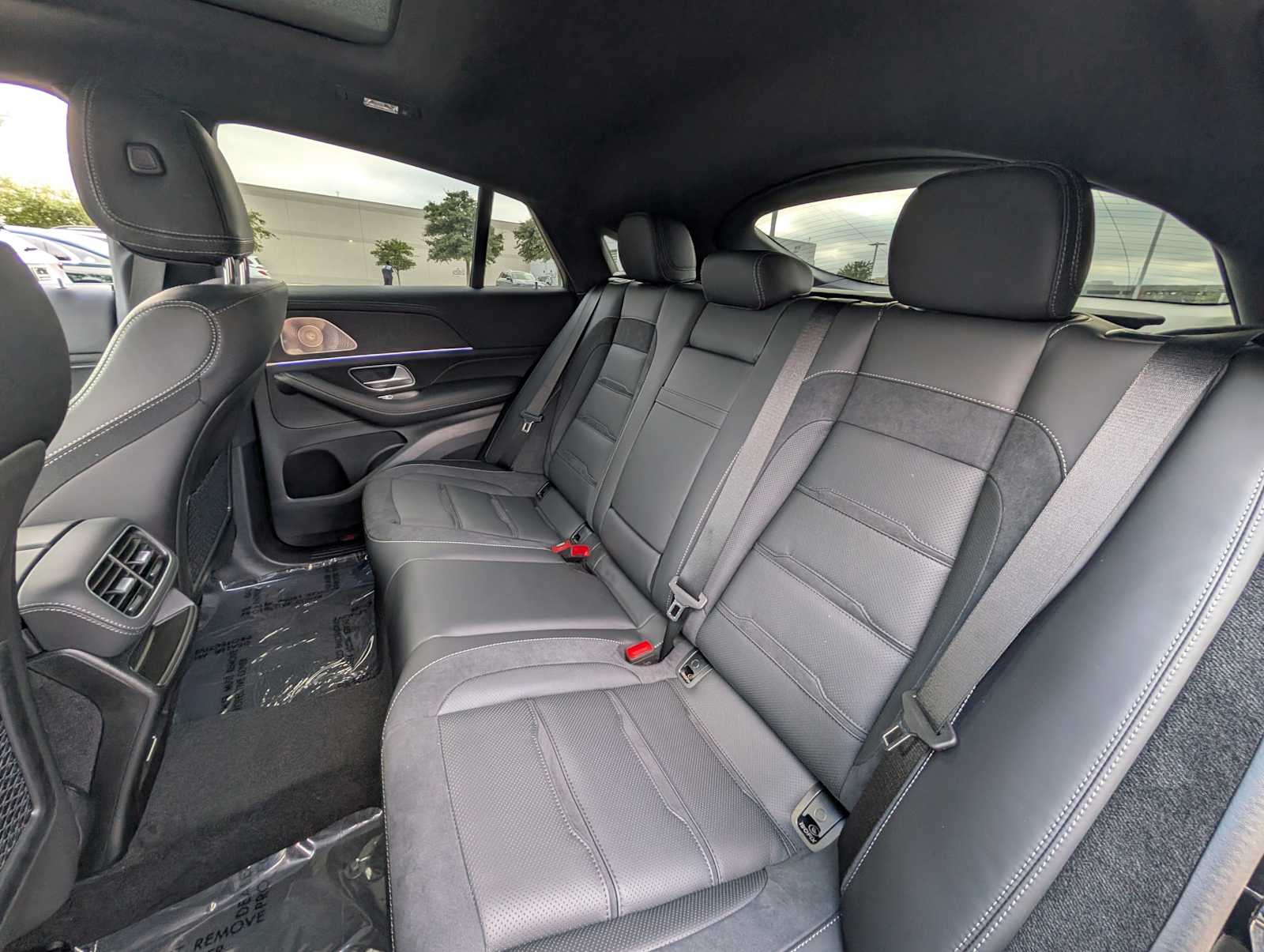 Thumbnail: 2026 Mercedes-Benz GLE - 22