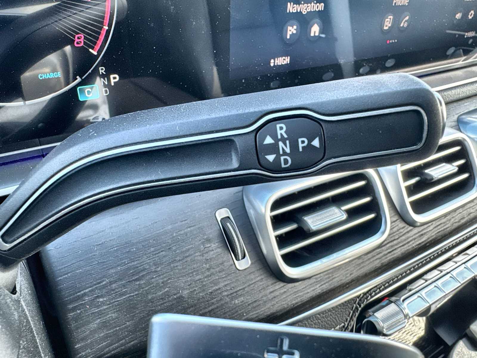 Thumbnail: 2026 Mercedes-Benz GLE - 23