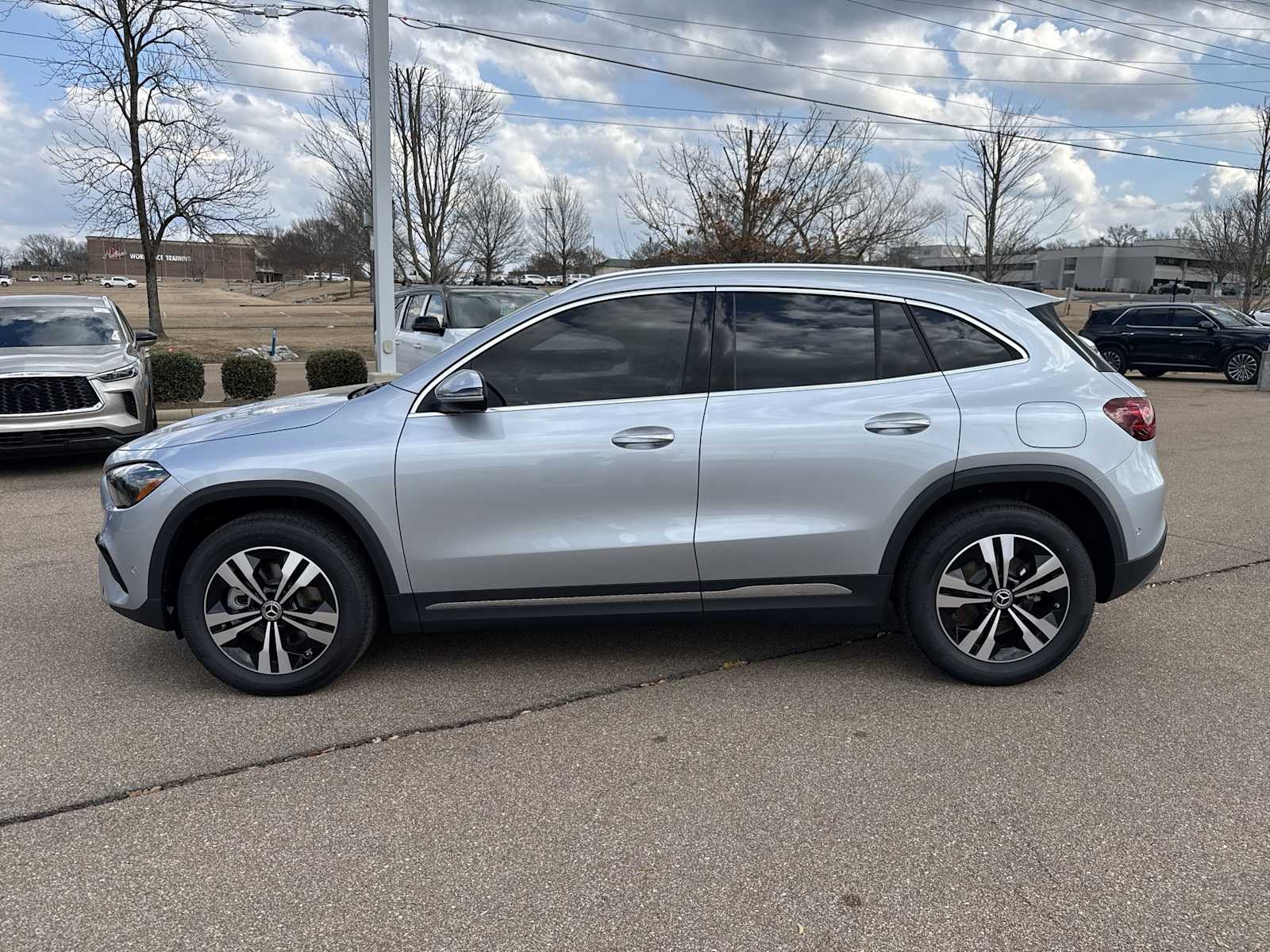 Thumbnail: 2026 Mercedes-Benz GLA - 3