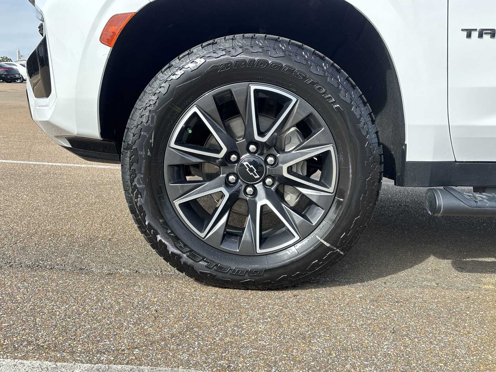 Thumbnail: 2022 Chevrolet Tahoe - 12