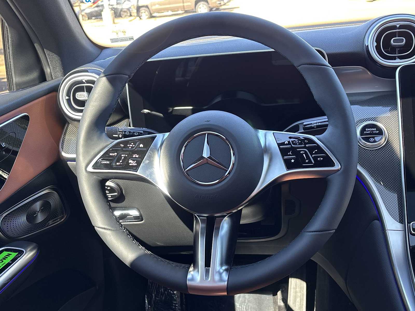 Thumbnail: 2026 Mercedes-Benz GLC - 21