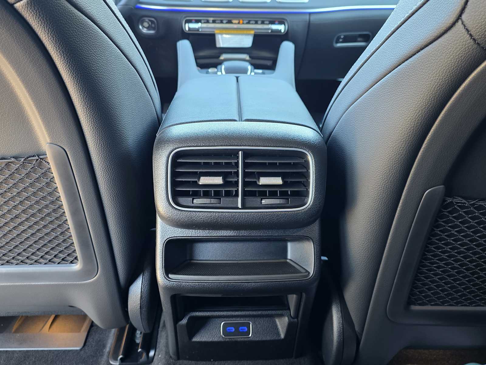 Thumbnail: 2026 Mercedes-Benz GLE - 23